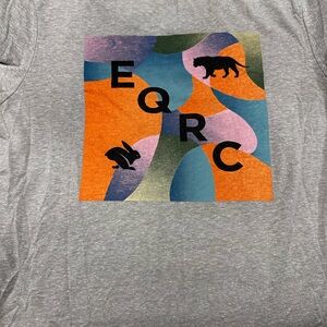 Rabbit - Gray Graphic Short Sleeve Tee